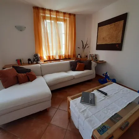 Сasa de vacaciones San Marcello *